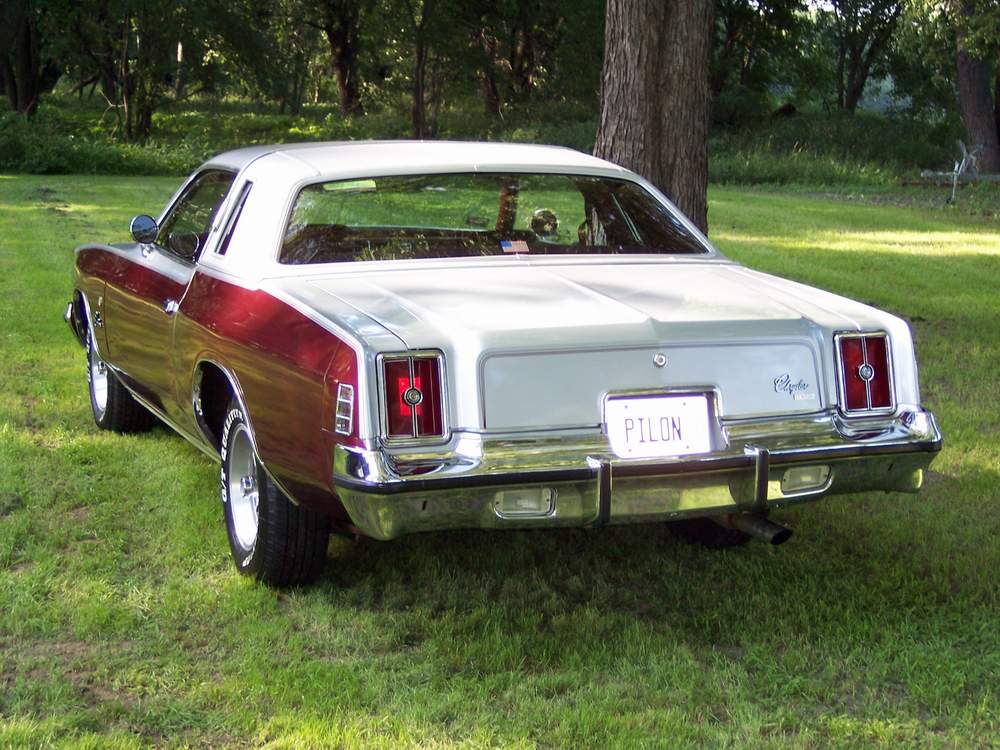 1975 Chrysler Cordoba Trunk